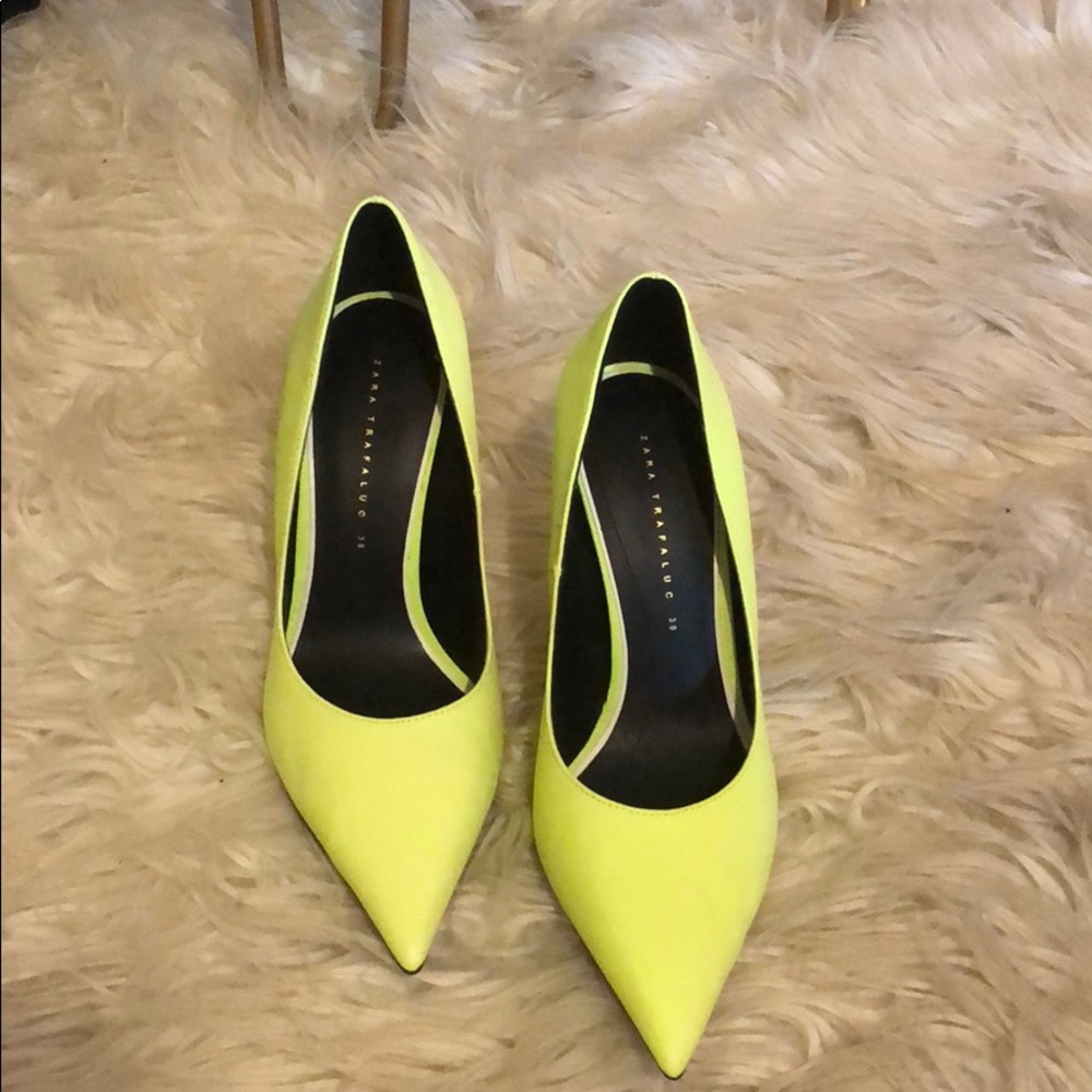 Zara Lime Green Pumps
